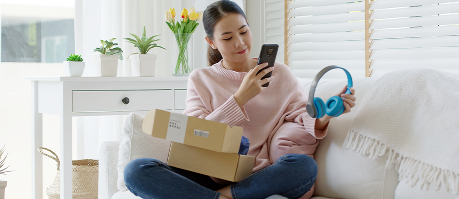 8 Tips to Control Your Online Shopping Habits