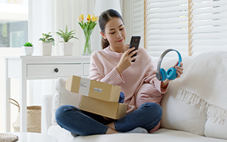 8 Tips to Control Your Online Shopping Habits