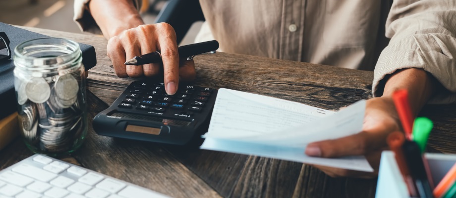 5 Things You Need to Know about Freelance Tax banner
