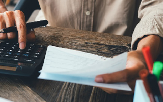5 Things You Need to Know about Freelance Tax thumb