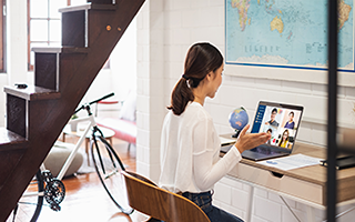 8 Tips to Effectively Transition from Corporate to Freelance Job