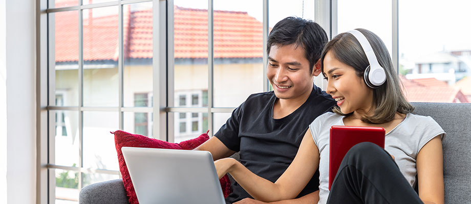Couple Finances: 8 Money Questions to Ask Your Partner banner