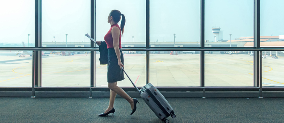 [Infographic] 4 Financial Habits to Develop if You’re Planning to Move Abroad
